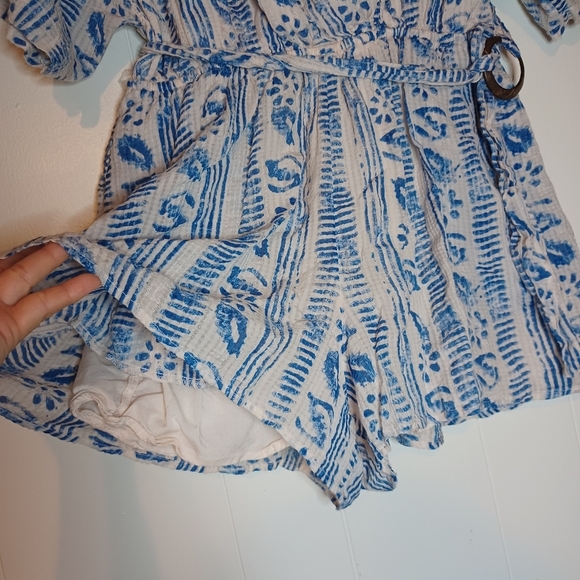 FREE PEOPLE Romper Women V-neck Belted Textured Printed Short Sleeve - Picture 5 of 12